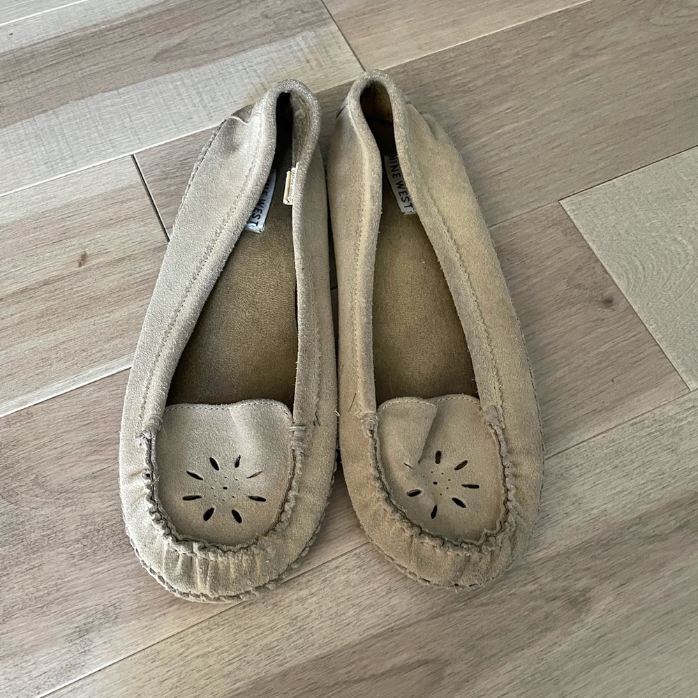 Nine West Moccasins Women’s Size 10